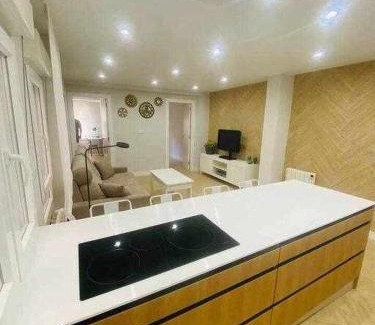 Distrito Oeste Apartment | Pet-Friendly Retreat at Argus Poniente - Family Friendly Stay