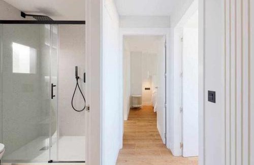 Gijon-Este Apartment | Oceanfront Haven: Argus San Lorenzo with 9.8 Guest Rating