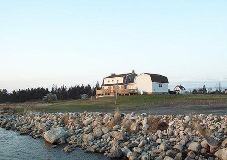 Pubnico Bed & Breakfast | Seaside Bliss at Argyle By The Sea Bed & Breakfast