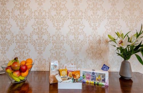 Rothesay House | Discover the Comfort of Argyle House with Hot Tub and Pet Care