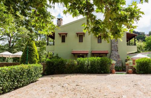 Elos Villa | Discover Arhontika Villas: Family-Friendly with Pool & Hot Tub