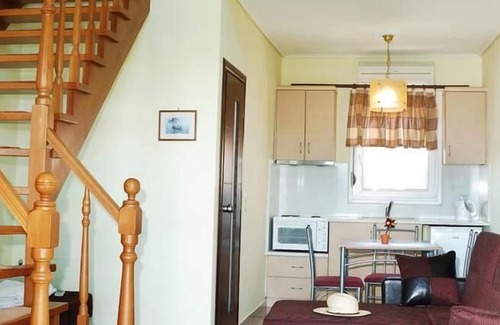 Apidias Lakkos House | Discover Ariadnes Holiday Accommodation II with Pool & Dining