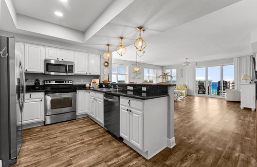 Miramar Beach Condo | Ariel Dunes II 1301 *Beach access and 3 pools*
