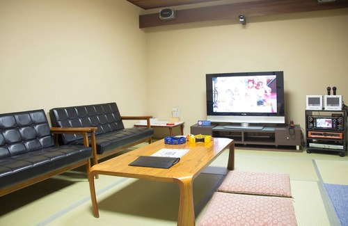 Kita Ward House | Experience Relaxation at Arima Onsen Motoyu Ryuusenkaku