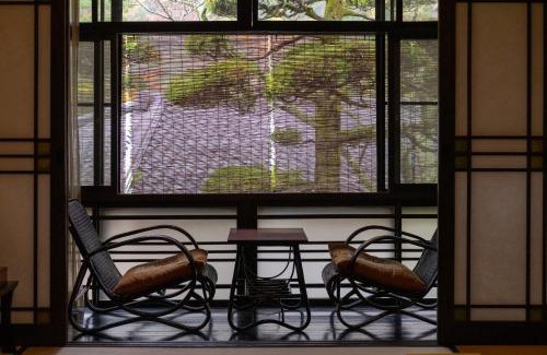 Kita Ward Hotel | Elegant Arima Onsen Tocen Goshobo with Hot Tub & Dining