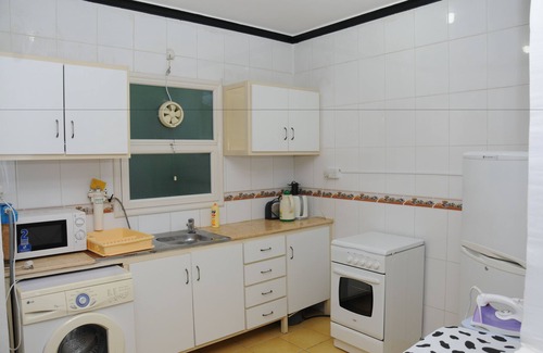Salmiya Apartment | Pet-Friendly Arinza Tower Quality Apartments with Ocean Views