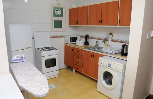 Salmiya Apartment | Pet-Friendly Arinza Tower Quality Apartments with Ocean Views