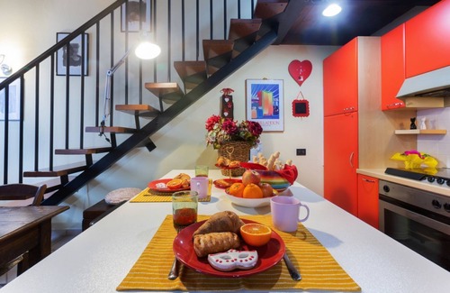 Addizione Erculea Apartment | Discover Ariostea University Duplex Apartment with Breakfast