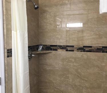 Baldwin Park Hotel | Family-Friendly Stay at Aristocrat Motel - Rated 7.8/10