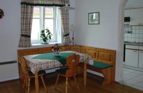 Markt Allhau House | Pet-Friendly Retreat at Arkadenhof Kurtz - 8/10 Rated Stay