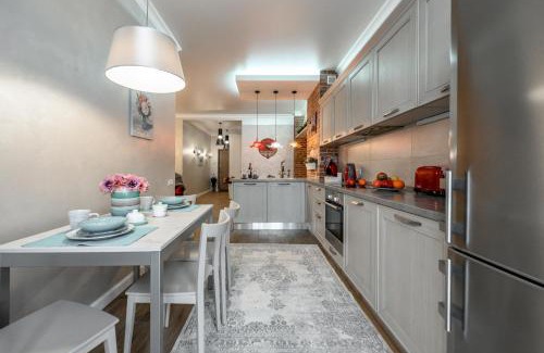 Arcadia Apartment | Stunning Arkadia Plaza Design Apartment with Ocean View