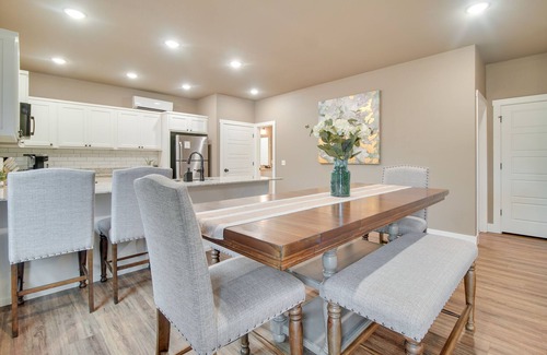 Farmington House | Inviting Arkansas Guest Suite w/ Deck Near Fayetteville!
