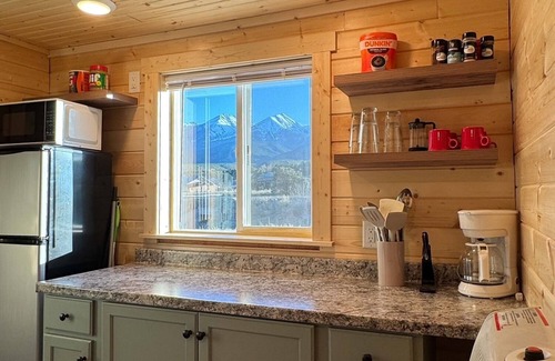 Howard Cabin | Arkansas River Frontage, Cozy Cabin with AC, WiFi in gorgeous Howard pets ok