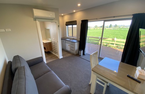 Temuka House | Family-Friendly Arle's Nook with Top-Rated Comfort