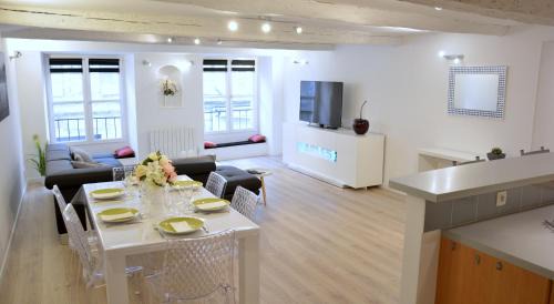 Arles City Centre Apartment | Unforgettable Stay at Arles' Haven - Le Loft du Centre