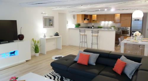 Arles City Centre Apartment | Unforgettable Stay at Arles' Haven - Le Loft du Centre