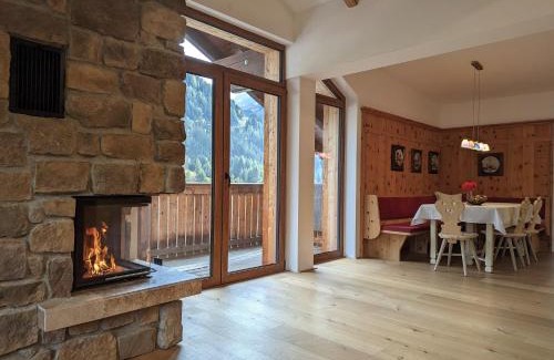 Sankt Anton am Arlberg Apartment | Discover Comfort at ARLhome Lodge - Your Arlberg Retreat