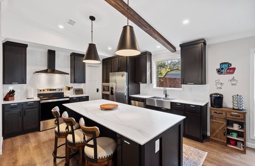 Austin House | Cozy Hill-Country Haven with Pet-Friendly Amenities