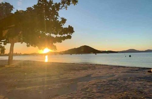 Governador Celso Ramos House | Beachfront Bliss at Armação da Piedade: 10/10 Guest Rated