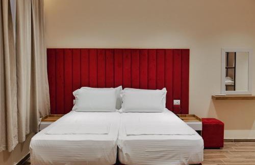 Kodrra Hotel | Discover Armar Hotel: Family-Friendly with Breakfast Included