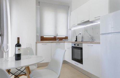 Ierissos Apartment | Elegant Armenos Apartments: Rated 9.3, Family-Friendly Stay