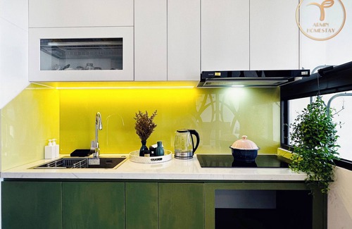 Van Giang Apartment | Relax at Armin Homestay Ecopark with Pool and Spa