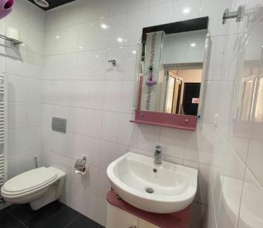 Gyumri Bed & Breakfast | Cozy Armine's B&B: Pet-Friendly Retreat with High Ratings