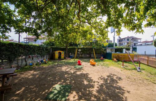 Asprovalta Hotel | Guest Favorite: Family-Friendly Armiriki Rooms Await You