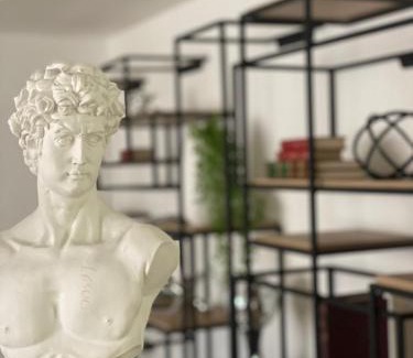 Suba House | Relax at Armonía Casa Spa with Pool and Hot Tub Amenities