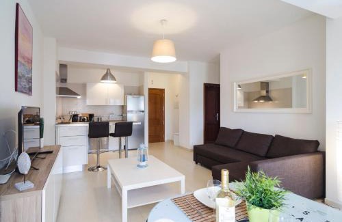 Bajamar Apartment | Oceanfront Escape at Armonia Park-Bajamar - 4 Star Retreat