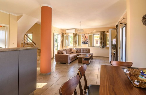 Paliki Villa | ARMONIA VILLAS Beautiful location deluxe services, easy access to nearby beaches