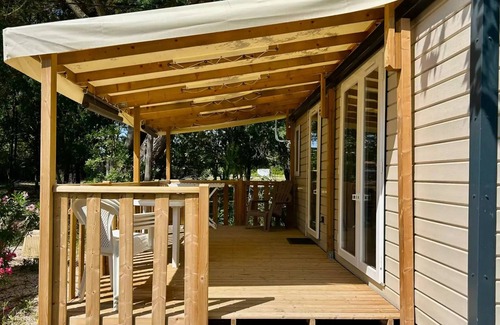 Villeneuve-les-Maguelone House | Discover Comfort at Campsite Domaine de l'Arnel Mobile Home