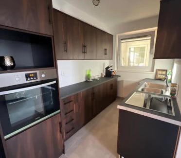 Brunn am Gebirge Apartment | Family-Friendly Aroma Apartment with Top Guest Ratings