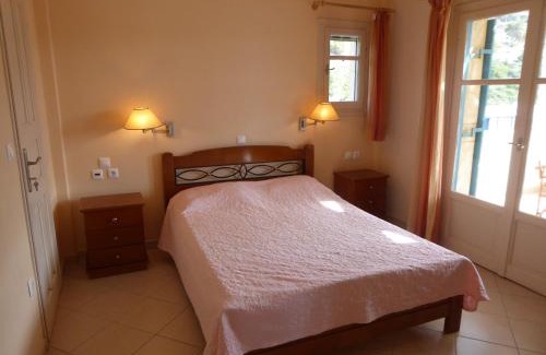 Kithira Apartment | Kid-Friendly Apartments in Greece - Guest Rated 9.6/10
