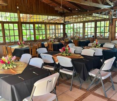 Valle Azul Hotel | Relax at Arrecife Centro: Family-Friendly with Pool & Dining