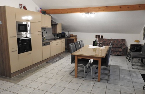 Landorf Apartment | Relax in a Quiet Four-Star Apartment with Hot Tub & Pool