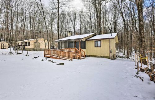 Thornhurst House | Cozy Retreat with Fireplace & Arrowhead Lake Amenities