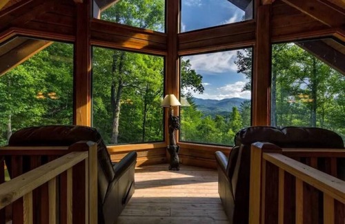 Whittier Cabin | Experience Arrowhead with Starlink: Family-Friendly Retreat