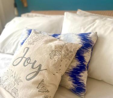 Rosario Apartment | Highly Rated Arroyito Suites - Ideal for Families