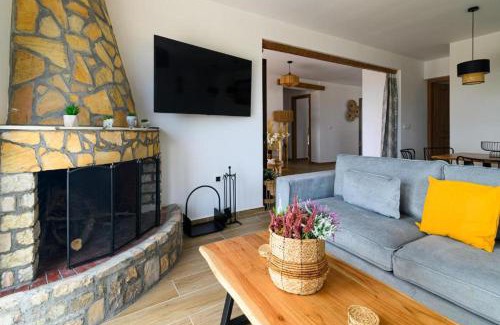 Monolithos House | Experience Arsithea Villa: Oceanfront Retreat with Pool