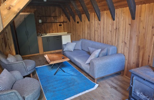 Korgan Hotel | Explore Comfort at Arslanlar İteniçi Bungolow with Family-Friendly Amenities