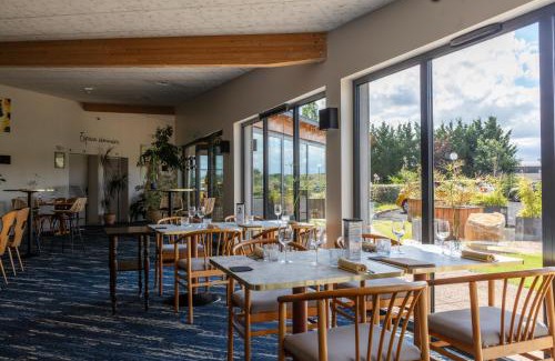 Cohade Hotel | Discover Artémis Hôtel & Spa with Oceanfront Bliss