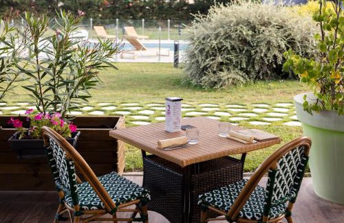 Cohade Hotel | Discover Artémis Hôtel & Spa with Oceanfront Bliss