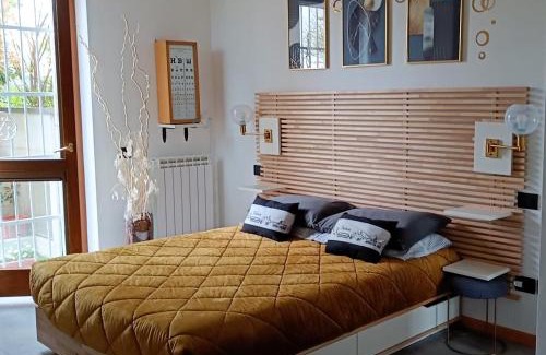 Padova Apartment | Exceptional Ocean View Retreat: Art-Apart LT with Garden
