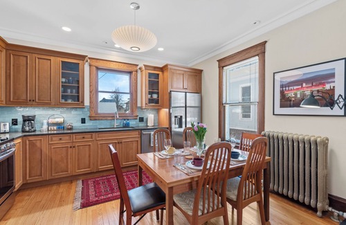 Ellis Historical District House | Classic Hotel Steps from Lake Michigan with Ocean Views
