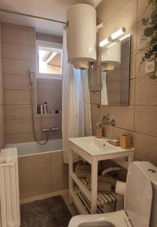 Slavija Apartment | Art d'aimer: Highly Rated Stay with Breakfast Included