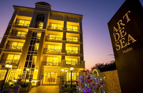 Hua Hin Hotel | Oceanfront Bliss at Art De Sea Hua Hin - 4-Star Retreat