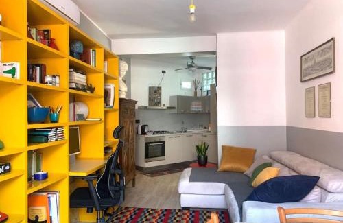 Morivione Apartment | Stylish Art&Design Hotel Near Bocconi University