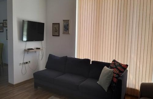 Kazanlak Apartment | Art Gallery Studio: Child-Friendly Getaway Rated 9.4/10