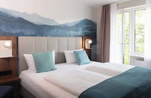 Aachen Hotel | Art Hotel Aachen: Relaxing Pool, Spa & Family-Friendly Stay